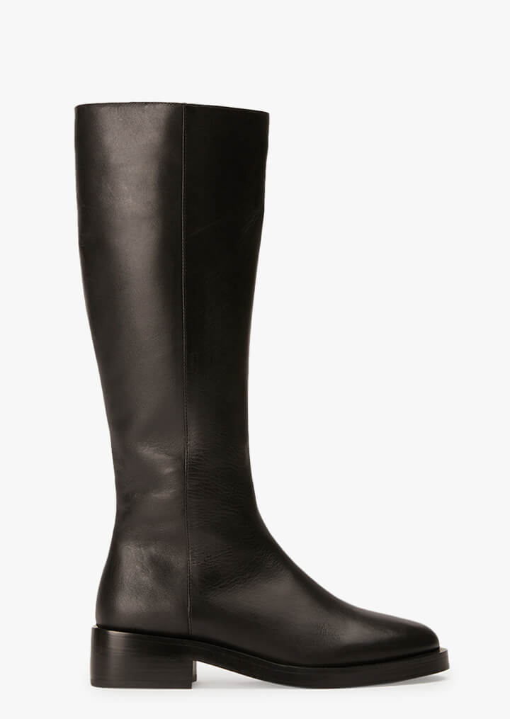 Torres Black Como - Tony Bianco